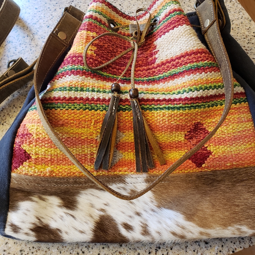Myra bag